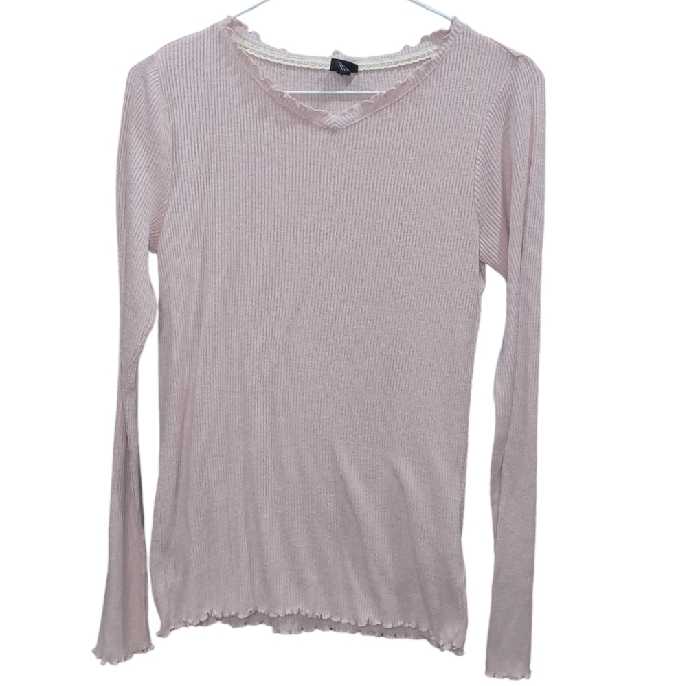 Art Class pale pink long sleeve top Size XL (14/16)